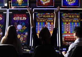 Filipino players enjoying mobile casino and sports betting on tj77